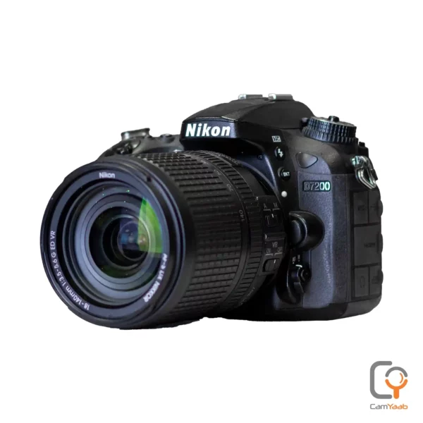 دوربین کارکرده NIKON D7200 (25 هزار شات) + لنز 18-140 (F 3.5-5.6)